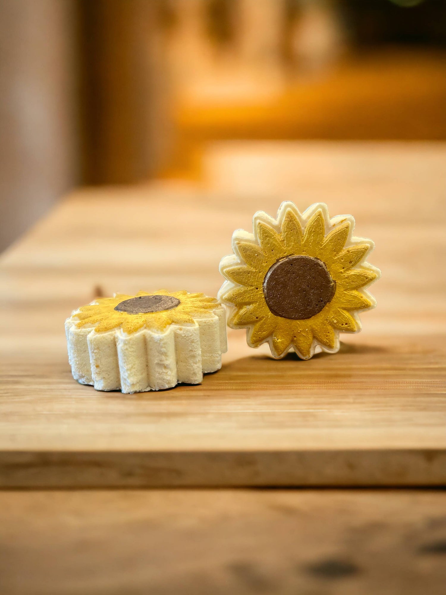 Sunflower Bath Bomb with Coin Surprise 