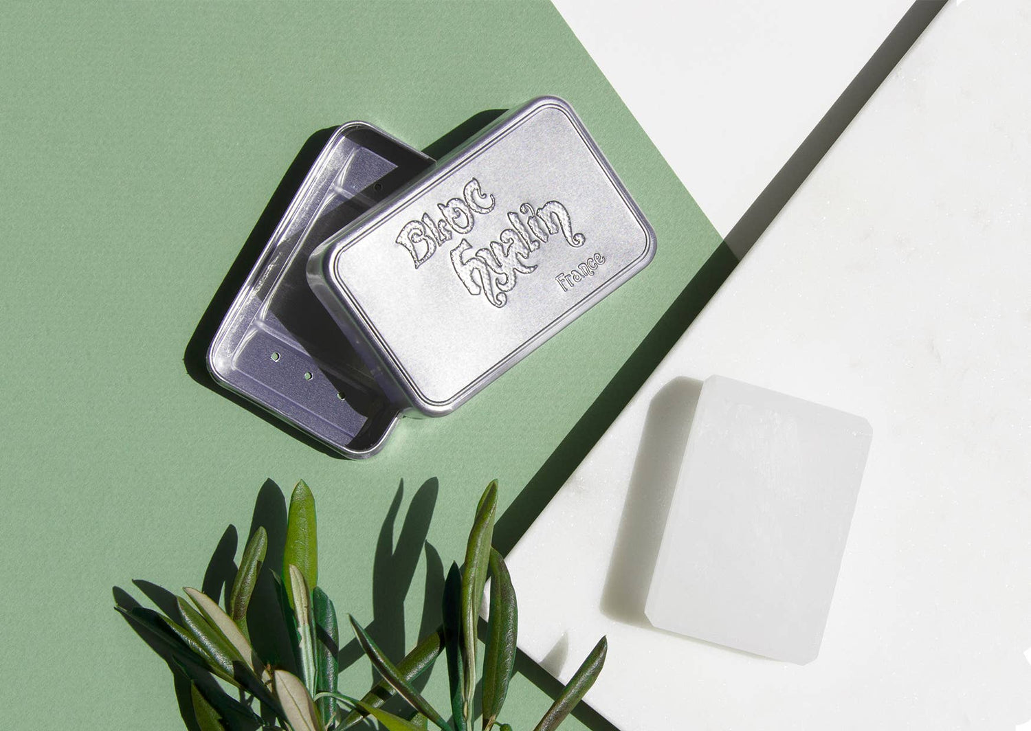 Bloc Hyalin (3.52oz) with Metal Box Set