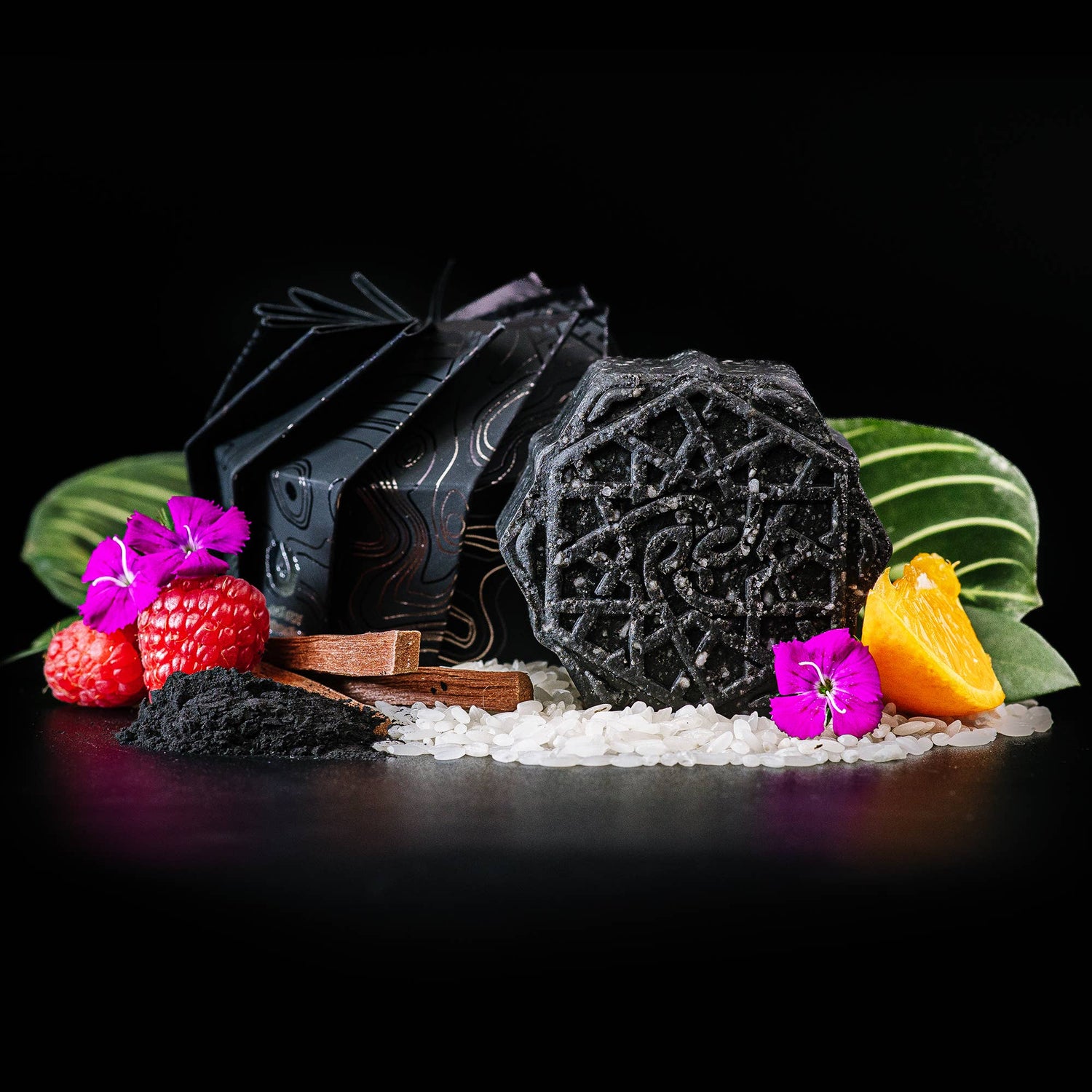 Viori LIMITED EDITION Detox & Clarifying Shampoo Bar | Midnight Musk