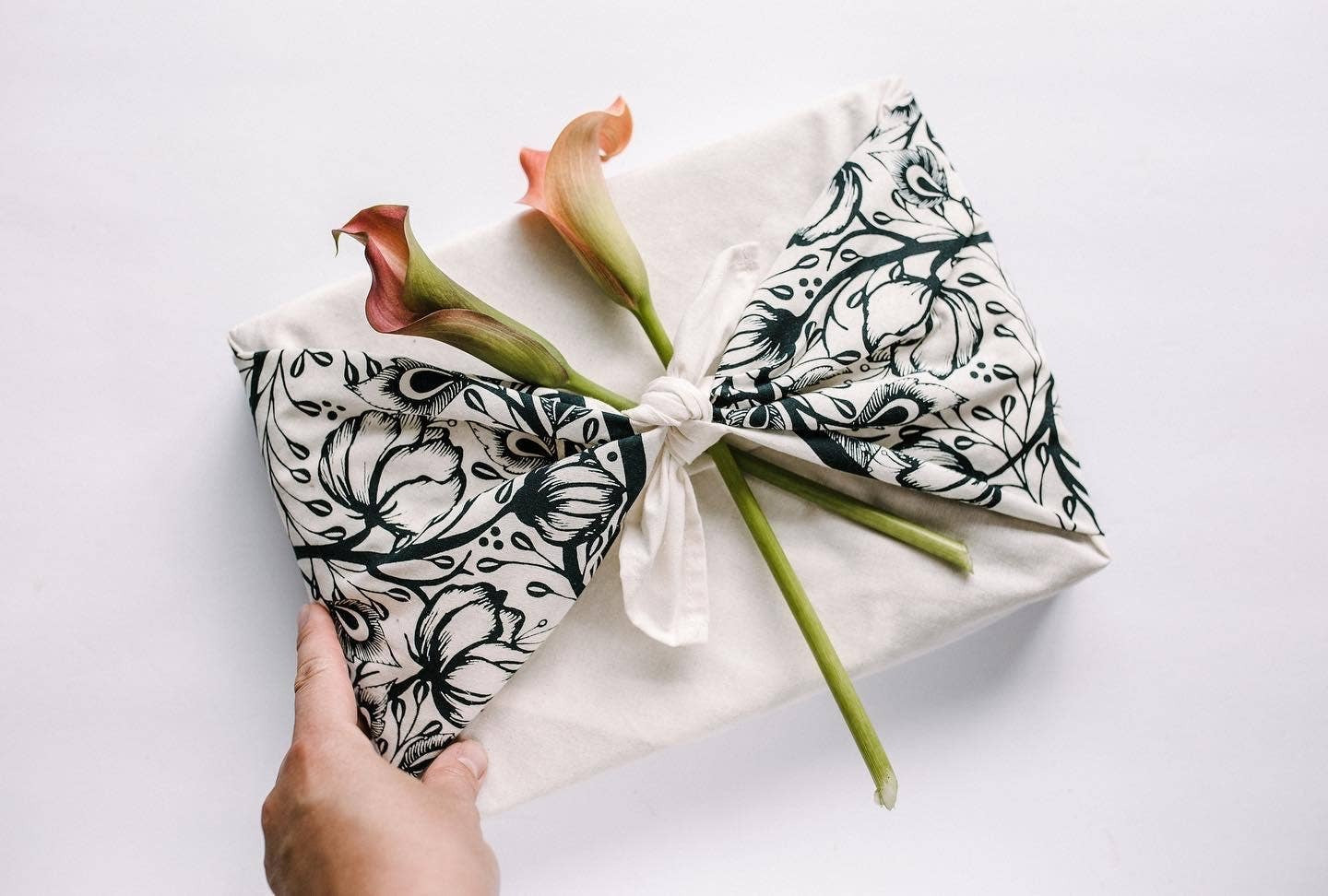 Your Green Kitchen - Fabric Gift Wrap/ Furoshiki Gift Wrap /Noliah Spring